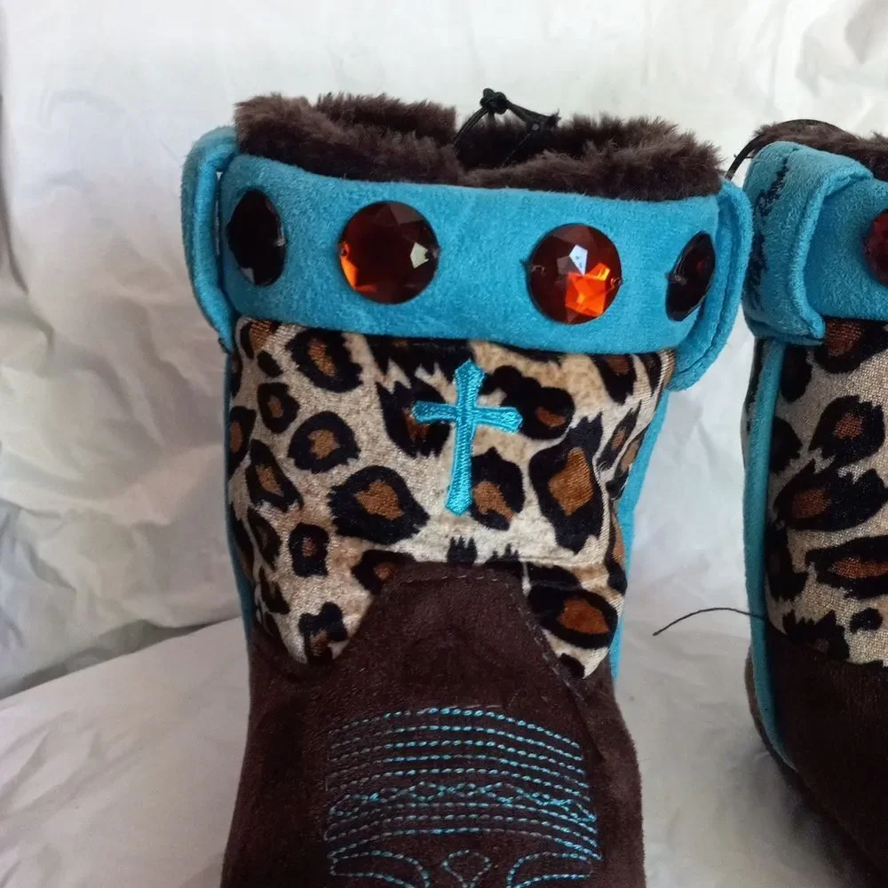 NEW Blazin Roxx Embellished Cowboy Boot Sleepers Size Youth S 12/13